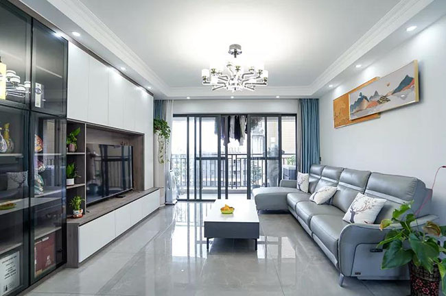 83㎡三居室，現(xiàn)代簡約與實(shí)用主義結(jié)合，舒適又寫意